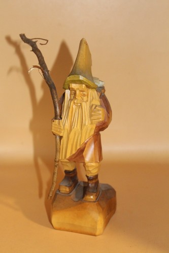 Antike geschnitzte holzfigur - antike,