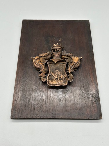 Wappen antik handgeschnitzt - antik,